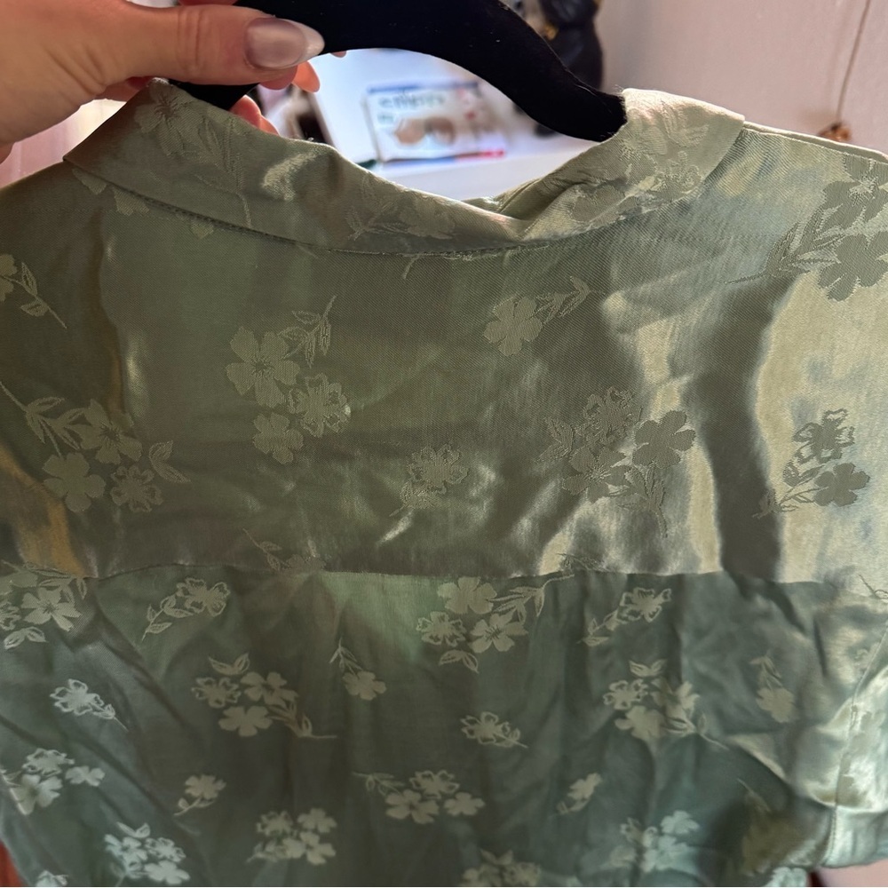 ASOS DESIGN button down shirt in mint green | satin jacquard | M | NEW - Picture 5 of 8